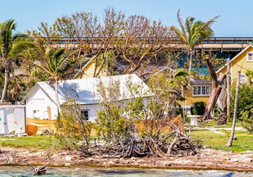 How does hurricane insurance deductibles work?