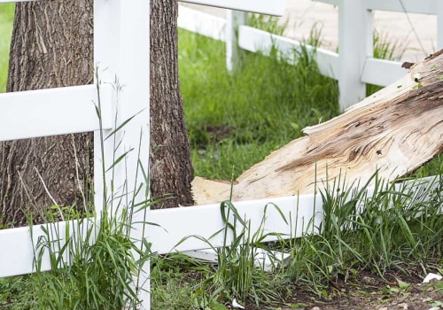 Does hurricane insurance cover fences?