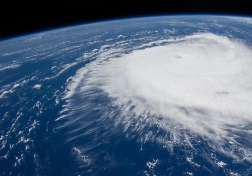 When does hurricane deductible apply in florida?